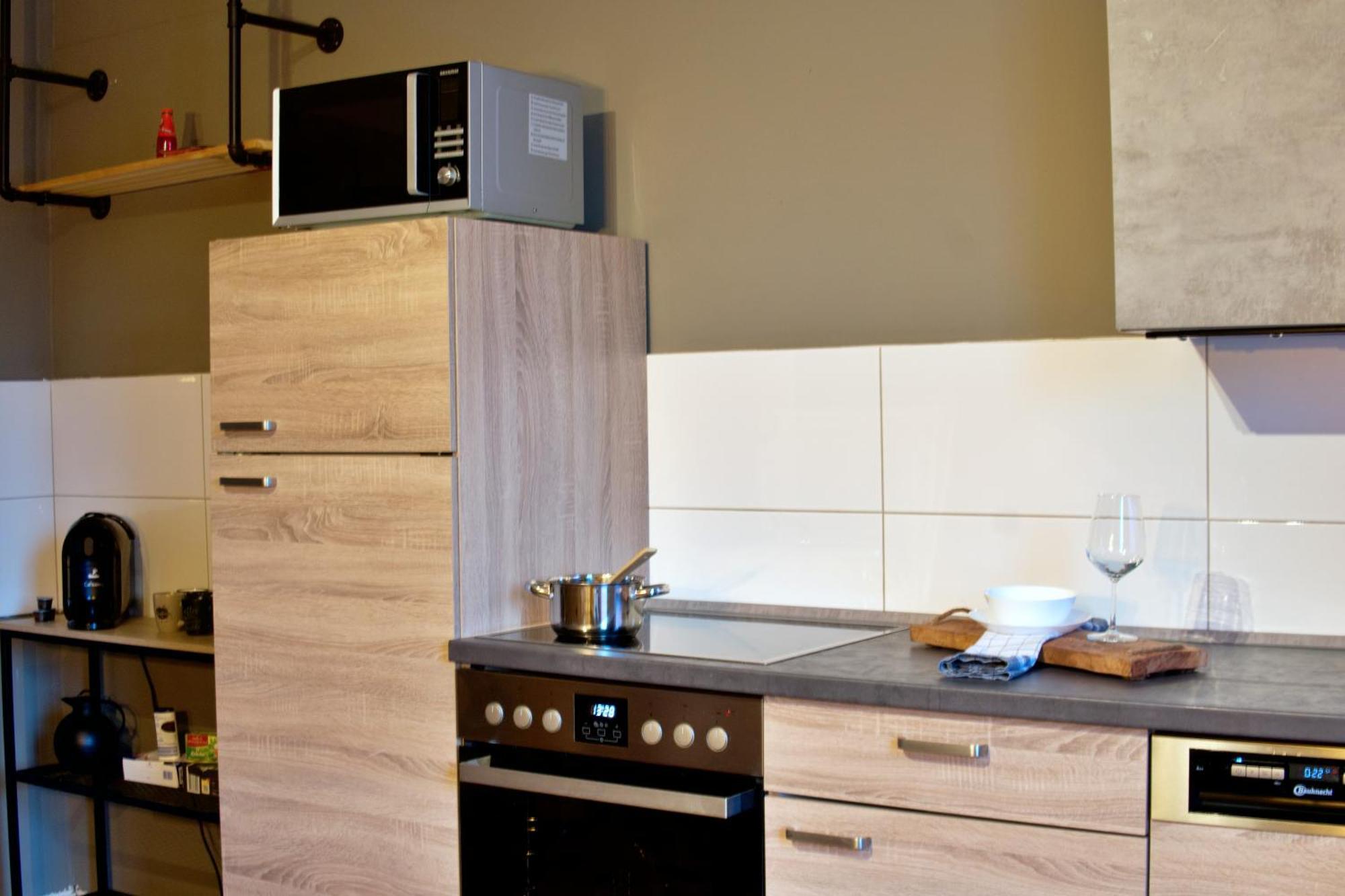 דירות הרנה Industrial Style 77Qm Mit Balkon מראה חיצוני תמונה